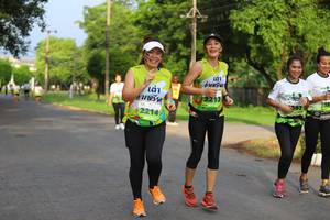 BIB: 2213, 2214
                            <button type="button" onclick="openModal(3611215)" class="btn btn-primary btn-sm float-right btn-popup" data-toggle="modal" data-target=".modal-high-quality">
                        <i class="fas fa-shopping-cart"></i> Add to Cart
                    </button>
                                            <button type="button" onclick="isThisMe(3611215, true)" class="btn btn-success btn-sm float-right btn-popup btn-isme hidden" data-toggle="tooltip" data-placement="bottom" title="นี่คือรูปของคุณใช่ไหม คลิกที่นี่เพื่อเอาเข้าอัลบั้ม">
                        <i class="fas fa-plus"></i> Add to album
                    </button>
                    <button type="button" onclick="isThisMe(3611215, false)" class="btn btn-warning btn-sm float-right btn-popup btn-isnotme hidden">
                        <i class="fas fa-ban"></i> Remove from album
                    </button>