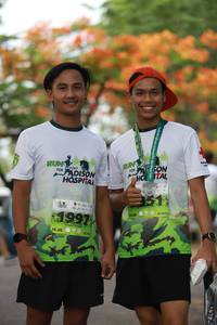 BIB: 1997
                            <button type="button" onclick="openModal(3612820)" class="btn btn-primary btn-sm float-right btn-popup" data-toggle="modal" data-target=".modal-high-quality">
                        <i class="fas fa-shopping-cart"></i> Add to Cart
                    </button>
                                            <button type="button" onclick="isThisMe(3612820, true)" class="btn btn-success btn-sm float-right btn-popup btn-isme hidden" data-toggle="tooltip" data-placement="bottom" title="นี่คือรูปของคุณใช่ไหม คลิกที่นี่เพื่อเอาเข้าอัลบั้ม">
                        <i class="fas fa-plus"></i> Add to album
                    </button>
                    <button type="button" onclick="isThisMe(3612820, false)" class="btn btn-warning btn-sm float-right btn-popup btn-isnotme hidden">
                        <i class="fas fa-ban"></i> Remove from album
                    </button>