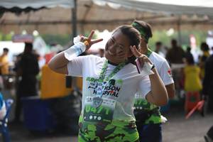 BIB: 
                            <button type="button" onclick="openModal(3613251)" class="btn btn-primary btn-sm float-right btn-popup" data-toggle="modal" data-target=".modal-high-quality">
                        <i class="fas fa-shopping-cart"></i> Add to Cart
                    </button>
                                            <button type="button" onclick="isThisMe(3613251, true)" class="btn btn-success btn-sm float-right btn-popup btn-isme hidden" data-toggle="tooltip" data-placement="bottom" title="นี่คือรูปของคุณใช่ไหม คลิกที่นี่เพื่อเอาเข้าอัลบั้ม">
                        <i class="fas fa-plus"></i> Add to album
                    </button>
                    <button type="button" onclick="isThisMe(3613251, false)" class="btn btn-warning btn-sm float-right btn-popup btn-isnotme hidden">
                        <i class="fas fa-ban"></i> Remove from album
                    </button>