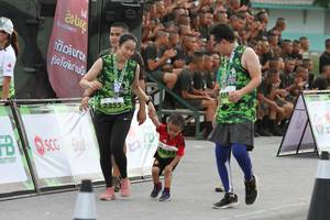 BIB: 2355
                            <button type="button" onclick="openModal(3652637)" class="btn btn-primary btn-sm float-right btn-popup" data-toggle="modal" data-target=".modal-high-quality">
                        <i class="fas fa-shopping-cart"></i> Add to Cart
                    </button>
                                            <button type="button" onclick="isThisMe(3652637, true)" class="btn btn-success btn-sm float-right btn-popup btn-isme hidden" data-toggle="tooltip" data-placement="bottom" title="นี่คือรูปของคุณใช่ไหม คลิกที่นี่เพื่อเอาเข้าอัลบั้ม">
                        <i class="fas fa-plus"></i> Add to album
                    </button>
                    <button type="button" onclick="isThisMe(3652637, false)" class="btn btn-warning btn-sm float-right btn-popup btn-isnotme hidden">
                        <i class="fas fa-ban"></i> Remove from album
                    </button>