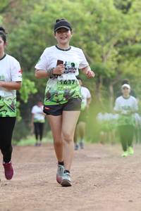 BIB: 637
                            <button type="button" onclick="openModal(3647103)" class="btn btn-primary btn-sm float-right btn-popup" data-toggle="modal" data-target=".modal-high-quality">
                        <i class="fas fa-shopping-cart"></i> Add to Cart
                    </button>
                                            <button type="button" onclick="isThisMe(3647103, true)" class="btn btn-success btn-sm float-right btn-popup btn-isme hidden" data-toggle="tooltip" data-placement="bottom" title="นี่คือรูปของคุณใช่ไหม คลิกที่นี่เพื่อเอาเข้าอัลบั้ม">
                        <i class="fas fa-plus"></i> Add to album
                    </button>
                    <button type="button" onclick="isThisMe(3647103, false)" class="btn btn-warning btn-sm float-right btn-popup btn-isnotme hidden">
                        <i class="fas fa-ban"></i> Remove from album
                    </button>