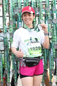 BIB: 1820
                            <button type="button" onclick="openModal(3652496)" class="btn btn-primary btn-sm float-right btn-popup" data-toggle="modal" data-target=".modal-high-quality">
                        <i class="fas fa-shopping-cart"></i> Add to Cart
                    </button>
                                            <button type="button" onclick="isThisMe(3652496, true)" class="btn btn-success btn-sm float-right btn-popup btn-isme hidden" data-toggle="tooltip" data-placement="bottom" title="นี่คือรูปของคุณใช่ไหม คลิกที่นี่เพื่อเอาเข้าอัลบั้ม">
                        <i class="fas fa-plus"></i> Add to album
                    </button>
                    <button type="button" onclick="isThisMe(3652496, false)" class="btn btn-warning btn-sm float-right btn-popup btn-isnotme hidden">
                        <i class="fas fa-ban"></i> Remove from album
                    </button>