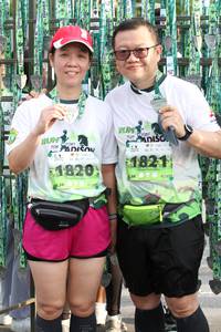 BIB: 1821, 1820
                            <button type="button" onclick="openModal(3652504)" class="btn btn-primary btn-sm float-right btn-popup" data-toggle="modal" data-target=".modal-high-quality">
                        <i class="fas fa-shopping-cart"></i> Add to Cart
                    </button>
                                            <button type="button" onclick="isThisMe(3652504, true)" class="btn btn-success btn-sm float-right btn-popup btn-isme hidden" data-toggle="tooltip" data-placement="bottom" title="นี่คือรูปของคุณใช่ไหม คลิกที่นี่เพื่อเอาเข้าอัลบั้ม">
                        <i class="fas fa-plus"></i> Add to album
                    </button>
                    <button type="button" onclick="isThisMe(3652504, false)" class="btn btn-warning btn-sm float-right btn-popup btn-isnotme hidden">
                        <i class="fas fa-ban"></i> Remove from album
                    </button>