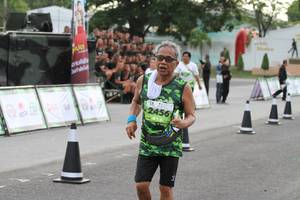 BIB: 2456
                            <button type="button" onclick="openModal(3652664)" class="btn btn-primary btn-sm float-right btn-popup" data-toggle="modal" data-target=".modal-high-quality">
                        <i class="fas fa-shopping-cart"></i> Add to Cart
                    </button>
                                            <button type="button" onclick="isThisMe(3652664, true)" class="btn btn-success btn-sm float-right btn-popup btn-isme hidden" data-toggle="tooltip" data-placement="bottom" title="นี่คือรูปของคุณใช่ไหม คลิกที่นี่เพื่อเอาเข้าอัลบั้ม">
                        <i class="fas fa-plus"></i> Add to album
                    </button>
                    <button type="button" onclick="isThisMe(3652664, false)" class="btn btn-warning btn-sm float-right btn-popup btn-isnotme hidden">
                        <i class="fas fa-ban"></i> Remove from album
                    </button>