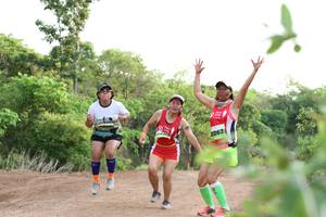 BIB: 2262
                            <button type="button" onclick="openModal(3652346)" class="btn btn-primary btn-sm float-right btn-popup" data-toggle="modal" data-target=".modal-high-quality">
                        <i class="fas fa-shopping-cart"></i> Add to Cart
                    </button>
                                            <button type="button" onclick="isThisMe(3652346, true)" class="btn btn-success btn-sm float-right btn-popup btn-isme hidden" data-toggle="tooltip" data-placement="bottom" title="นี่คือรูปของคุณใช่ไหม คลิกที่นี่เพื่อเอาเข้าอัลบั้ม">
                        <i class="fas fa-plus"></i> Add to album
                    </button>
                    <button type="button" onclick="isThisMe(3652346, false)" class="btn btn-warning btn-sm float-right btn-popup btn-isnotme hidden">
                        <i class="fas fa-ban"></i> Remove from album
                    </button>