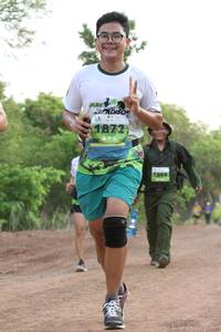 BIB: 1872, 1368
                            <button type="button" onclick="openModal(3645192)" class="btn btn-primary btn-sm float-right btn-popup" data-toggle="modal" data-target=".modal-high-quality">
                        <i class="fas fa-shopping-cart"></i> Add to Cart
                    </button>
                                            <button type="button" onclick="isThisMe(3645192, true)" class="btn btn-success btn-sm float-right btn-popup btn-isme hidden" data-toggle="tooltip" data-placement="bottom" title="นี่คือรูปของคุณใช่ไหม คลิกที่นี่เพื่อเอาเข้าอัลบั้ม">
                        <i class="fas fa-plus"></i> Add to album
                    </button>
                    <button type="button" onclick="isThisMe(3645192, false)" class="btn btn-warning btn-sm float-right btn-popup btn-isnotme hidden">
                        <i class="fas fa-ban"></i> Remove from album
                    </button>