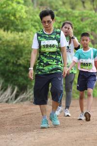 BIB: 1946, 1657
                            <button type="button" onclick="openModal(3652158)" class="btn btn-primary btn-sm float-right btn-popup" data-toggle="modal" data-target=".modal-high-quality">
                        <i class="fas fa-shopping-cart"></i> Add to Cart
                    </button>
                                            <button type="button" onclick="isThisMe(3652158, true)" class="btn btn-success btn-sm float-right btn-popup btn-isme hidden" data-toggle="tooltip" data-placement="bottom" title="นี่คือรูปของคุณใช่ไหม คลิกที่นี่เพื่อเอาเข้าอัลบั้ม">
                        <i class="fas fa-plus"></i> Add to album
                    </button>
                    <button type="button" onclick="isThisMe(3652158, false)" class="btn btn-warning btn-sm float-right btn-popup btn-isnotme hidden">
                        <i class="fas fa-ban"></i> Remove from album
                    </button>