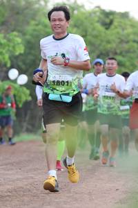 BIB: 1801
                            <button type="button" onclick="openModal(3636683)" class="btn btn-primary btn-sm float-right btn-popup" data-toggle="modal" data-target=".modal-high-quality">
                        <i class="fas fa-shopping-cart"></i> Add to Cart
                    </button>
                                            <button type="button" onclick="isThisMe(3636683, true)" class="btn btn-success btn-sm float-right btn-popup btn-isme hidden" data-toggle="tooltip" data-placement="bottom" title="นี่คือรูปของคุณใช่ไหม คลิกที่นี่เพื่อเอาเข้าอัลบั้ม">
                        <i class="fas fa-plus"></i> Add to album
                    </button>
                    <button type="button" onclick="isThisMe(3636683, false)" class="btn btn-warning btn-sm float-right btn-popup btn-isnotme hidden">
                        <i class="fas fa-ban"></i> Remove from album
                    </button>