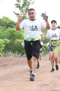 BIB: 1816
                            <button type="button" onclick="openModal(3642883)" class="btn btn-primary btn-sm float-right btn-popup" data-toggle="modal" data-target=".modal-high-quality">
                        <i class="fas fa-shopping-cart"></i> Add to Cart
                    </button>
                                            <button type="button" onclick="isThisMe(3642883, true)" class="btn btn-success btn-sm float-right btn-popup btn-isme hidden" data-toggle="tooltip" data-placement="bottom" title="นี่คือรูปของคุณใช่ไหม คลิกที่นี่เพื่อเอาเข้าอัลบั้ม">
                        <i class="fas fa-plus"></i> Add to album
                    </button>
                    <button type="button" onclick="isThisMe(3642883, false)" class="btn btn-warning btn-sm float-right btn-popup btn-isnotme hidden">
                        <i class="fas fa-ban"></i> Remove from album
                    </button>