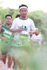 BIB: 482
                            <button type="button" onclick="openModal(3641908)" class="btn btn-primary btn-sm float-right btn-popup" data-toggle="modal" data-target=".modal-high-quality">
                        <i class="fas fa-shopping-cart"></i> Add to Cart
                    </button>
                                            <button type="button" onclick="isThisMe(3641908, true)" class="btn btn-success btn-sm float-right btn-popup btn-isme hidden" data-toggle="tooltip" data-placement="bottom" title="นี่คือรูปของคุณใช่ไหม คลิกที่นี่เพื่อเอาเข้าอัลบั้ม">
                        <i class="fas fa-plus"></i> Add to album
                    </button>
                    <button type="button" onclick="isThisMe(3641908, false)" class="btn btn-warning btn-sm float-right btn-popup btn-isnotme hidden">
                        <i class="fas fa-ban"></i> Remove from album
                    </button>