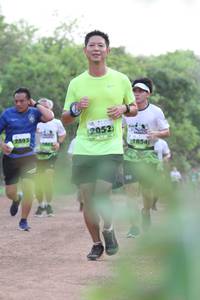 BIB: 1854, 2595
                            <button type="button" onclick="openModal(3637417)" class="btn btn-primary btn-sm float-right btn-popup" data-toggle="modal" data-target=".modal-high-quality">
                        <i class="fas fa-shopping-cart"></i> Add to Cart
                    </button>
                                            <button type="button" onclick="isThisMe(3637417, true)" class="btn btn-success btn-sm float-right btn-popup btn-isme hidden" data-toggle="tooltip" data-placement="bottom" title="นี่คือรูปของคุณใช่ไหม คลิกที่นี่เพื่อเอาเข้าอัลบั้ม">
                        <i class="fas fa-plus"></i> Add to album
                    </button>
                    <button type="button" onclick="isThisMe(3637417, false)" class="btn btn-warning btn-sm float-right btn-popup btn-isnotme hidden">
                        <i class="fas fa-ban"></i> Remove from album
                    </button>