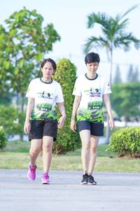 BIB: 
                            <button type="button" onclick="openModal(3668889)" class="btn btn-primary btn-sm float-right btn-popup" data-toggle="modal" data-target=".modal-high-quality">
                        <i class="fas fa-shopping-cart"></i> Add to Cart
                    </button>
                                            <button type="button" onclick="isThisMe(3668889, true)" class="btn btn-success btn-sm float-right btn-popup btn-isme hidden" data-toggle="tooltip" data-placement="bottom" title="นี่คือรูปของคุณใช่ไหม คลิกที่นี่เพื่อเอาเข้าอัลบั้ม">
                        <i class="fas fa-plus"></i> Add to album
                    </button>
                    <button type="button" onclick="isThisMe(3668889, false)" class="btn btn-warning btn-sm float-right btn-popup btn-isnotme hidden">
                        <i class="fas fa-ban"></i> Remove from album
                    </button>