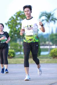 BIB: 2400
                            <button type="button" onclick="openModal(3653207)" class="btn btn-primary btn-sm float-right btn-popup" data-toggle="modal" data-target=".modal-high-quality">
                        <i class="fas fa-shopping-cart"></i> Add to Cart
                    </button>
                                            <button type="button" onclick="isThisMe(3653207, true)" class="btn btn-success btn-sm float-right btn-popup btn-isme hidden" data-toggle="tooltip" data-placement="bottom" title="นี่คือรูปของคุณใช่ไหม คลิกที่นี่เพื่อเอาเข้าอัลบั้ม">
                        <i class="fas fa-plus"></i> Add to album
                    </button>
                    <button type="button" onclick="isThisMe(3653207, false)" class="btn btn-warning btn-sm float-right btn-popup btn-isnotme hidden">
                        <i class="fas fa-ban"></i> Remove from album
                    </button>