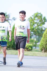 BIB: 193, 194
                            <button type="button" onclick="openModal(3686804)" class="btn btn-primary btn-sm float-right btn-popup" data-toggle="modal" data-target=".modal-high-quality">
                        <i class="fas fa-shopping-cart"></i> Add to Cart
                    </button>
                                            <button type="button" onclick="isThisMe(3686804, true)" class="btn btn-success btn-sm float-right btn-popup btn-isme hidden" data-toggle="tooltip" data-placement="bottom" title="นี่คือรูปของคุณใช่ไหม คลิกที่นี่เพื่อเอาเข้าอัลบั้ม">
                        <i class="fas fa-plus"></i> Add to album
                    </button>
                    <button type="button" onclick="isThisMe(3686804, false)" class="btn btn-warning btn-sm float-right btn-popup btn-isnotme hidden">
                        <i class="fas fa-ban"></i> Remove from album
                    </button>