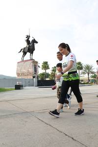 BIB: 
                            <button type="button" onclick="openModal(3658710)" class="btn btn-primary btn-sm float-right btn-popup" data-toggle="modal" data-target=".modal-high-quality">
                        <i class="fas fa-shopping-cart"></i> Add to Cart
                    </button>
                                            <button type="button" onclick="isThisMe(3658710, true)" class="btn btn-success btn-sm float-right btn-popup btn-isme hidden" data-toggle="tooltip" data-placement="bottom" title="นี่คือรูปของคุณใช่ไหม คลิกที่นี่เพื่อเอาเข้าอัลบั้ม">
                        <i class="fas fa-plus"></i> Add to album
                    </button>
                    <button type="button" onclick="isThisMe(3658710, false)" class="btn btn-warning btn-sm float-right btn-popup btn-isnotme hidden">
                        <i class="fas fa-ban"></i> Remove from album
                    </button>