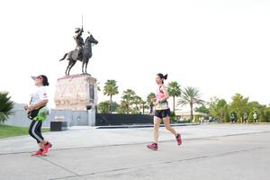 BIB: 
                            <button type="button" onclick="openModal(3657555)" class="btn btn-primary btn-sm float-right btn-popup" data-toggle="modal" data-target=".modal-high-quality">
                        <i class="fas fa-shopping-cart"></i> Add to Cart
                    </button>
                                            <button type="button" onclick="isThisMe(3657555, true)" class="btn btn-success btn-sm float-right btn-popup btn-isme hidden" data-toggle="tooltip" data-placement="bottom" title="นี่คือรูปของคุณใช่ไหม คลิกที่นี่เพื่อเอาเข้าอัลบั้ม">
                        <i class="fas fa-plus"></i> Add to album
                    </button>
                    <button type="button" onclick="isThisMe(3657555, false)" class="btn btn-warning btn-sm float-right btn-popup btn-isnotme hidden">
                        <i class="fas fa-ban"></i> Remove from album
                    </button>