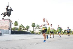 BIB: 
                            <button type="button" onclick="openModal(3657566)" class="btn btn-primary btn-sm float-right btn-popup" data-toggle="modal" data-target=".modal-high-quality">
                        <i class="fas fa-shopping-cart"></i> Add to Cart
                    </button>
                                            <button type="button" onclick="isThisMe(3657566, true)" class="btn btn-success btn-sm float-right btn-popup btn-isme hidden" data-toggle="tooltip" data-placement="bottom" title="นี่คือรูปของคุณใช่ไหม คลิกที่นี่เพื่อเอาเข้าอัลบั้ม">
                        <i class="fas fa-plus"></i> Add to album
                    </button>
                    <button type="button" onclick="isThisMe(3657566, false)" class="btn btn-warning btn-sm float-right btn-popup btn-isnotme hidden">
                        <i class="fas fa-ban"></i> Remove from album
                    </button>