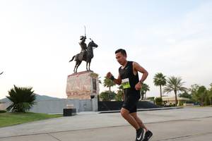 BIB: 395
                            <button type="button" onclick="openModal(3657037)" class="btn btn-primary btn-sm float-right btn-popup" data-toggle="modal" data-target=".modal-high-quality">
                        <i class="fas fa-shopping-cart"></i> Add to Cart
                    </button>
                                            <button type="button" onclick="isThisMe(3657037, true)" class="btn btn-success btn-sm float-right btn-popup btn-isme hidden" data-toggle="tooltip" data-placement="bottom" title="นี่คือรูปของคุณใช่ไหม คลิกที่นี่เพื่อเอาเข้าอัลบั้ม">
                        <i class="fas fa-plus"></i> Add to album
                    </button>
                    <button type="button" onclick="isThisMe(3657037, false)" class="btn btn-warning btn-sm float-right btn-popup btn-isnotme hidden">
                        <i class="fas fa-ban"></i> Remove from album
                    </button>