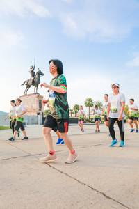 BIB: 
                            <button type="button" onclick="openModal(3814498)" class="btn btn-primary btn-sm float-right btn-popup" data-toggle="modal" data-target=".modal-high-quality">
                        <i class="fas fa-shopping-cart"></i> Add to Cart
                    </button>
                                            <button type="button" onclick="isThisMe(3814498, true)" class="btn btn-success btn-sm float-right btn-popup btn-isme hidden" data-toggle="tooltip" data-placement="bottom" title="นี่คือรูปของคุณใช่ไหม คลิกที่นี่เพื่อเอาเข้าอัลบั้ม">
                        <i class="fas fa-plus"></i> Add to album
                    </button>
                    <button type="button" onclick="isThisMe(3814498, false)" class="btn btn-warning btn-sm float-right btn-popup btn-isnotme hidden">
                        <i class="fas fa-ban"></i> Remove from album
                    </button>