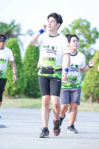 BIB: 388
                            <button type="button" onclick="openModal(3669899)" class="btn btn-primary btn-sm float-right btn-popup" data-toggle="modal" data-target=".modal-high-quality">
                        <i class="fas fa-shopping-cart"></i> Add to Cart
                    </button>
                                            <button type="button" onclick="isThisMe(3669899, true)" class="btn btn-success btn-sm float-right btn-popup btn-isme hidden" data-toggle="tooltip" data-placement="bottom" title="นี่คือรูปของคุณใช่ไหม คลิกที่นี่เพื่อเอาเข้าอัลบั้ม">
                        <i class="fas fa-plus"></i> Add to album
                    </button>
                    <button type="button" onclick="isThisMe(3669899, false)" class="btn btn-warning btn-sm float-right btn-popup btn-isnotme hidden">
                        <i class="fas fa-ban"></i> Remove from album
                    </button>