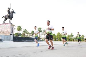 BIB: 
                            <button type="button" onclick="openModal(3657781)" class="btn btn-primary btn-sm float-right btn-popup" data-toggle="modal" data-target=".modal-high-quality">
                        <i class="fas fa-shopping-cart"></i> Add to Cart
                    </button>
                                            <button type="button" onclick="isThisMe(3657781, true)" class="btn btn-success btn-sm float-right btn-popup btn-isme hidden" data-toggle="tooltip" data-placement="bottom" title="นี่คือรูปของคุณใช่ไหม คลิกที่นี่เพื่อเอาเข้าอัลบั้ม">
                        <i class="fas fa-plus"></i> Add to album
                    </button>
                    <button type="button" onclick="isThisMe(3657781, false)" class="btn btn-warning btn-sm float-right btn-popup btn-isnotme hidden">
                        <i class="fas fa-ban"></i> Remove from album
                    </button>