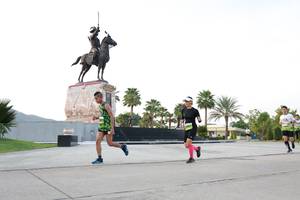 BIB: 
                            <button type="button" onclick="openModal(3657113)" class="btn btn-primary btn-sm float-right btn-popup" data-toggle="modal" data-target=".modal-high-quality">
                        <i class="fas fa-shopping-cart"></i> Add to Cart
                    </button>
                                            <button type="button" onclick="isThisMe(3657113, true)" class="btn btn-success btn-sm float-right btn-popup btn-isme hidden" data-toggle="tooltip" data-placement="bottom" title="นี่คือรูปของคุณใช่ไหม คลิกที่นี่เพื่อเอาเข้าอัลบั้ม">
                        <i class="fas fa-plus"></i> Add to album
                    </button>
                    <button type="button" onclick="isThisMe(3657113, false)" class="btn btn-warning btn-sm float-right btn-popup btn-isnotme hidden">
                        <i class="fas fa-ban"></i> Remove from album
                    </button>