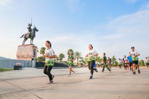 BIB: 
                            <button type="button" onclick="openModal(3814425)" class="btn btn-primary btn-sm float-right btn-popup" data-toggle="modal" data-target=".modal-high-quality">
                        <i class="fas fa-shopping-cart"></i> Add to Cart
                    </button>
                                            <button type="button" onclick="isThisMe(3814425, true)" class="btn btn-success btn-sm float-right btn-popup btn-isme hidden" data-toggle="tooltip" data-placement="bottom" title="นี่คือรูปของคุณใช่ไหม คลิกที่นี่เพื่อเอาเข้าอัลบั้ม">
                        <i class="fas fa-plus"></i> Add to album
                    </button>
                    <button type="button" onclick="isThisMe(3814425, false)" class="btn btn-warning btn-sm float-right btn-popup btn-isnotme hidden">
                        <i class="fas fa-ban"></i> Remove from album
                    </button>