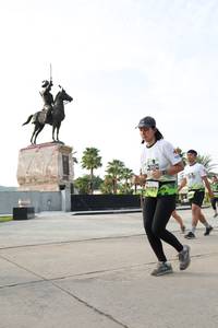 BIB: 
                            <button type="button" onclick="openModal(3658798)" class="btn btn-primary btn-sm float-right btn-popup" data-toggle="modal" data-target=".modal-high-quality">
                        <i class="fas fa-shopping-cart"></i> Add to Cart
                    </button>
                                            <button type="button" onclick="isThisMe(3658798, true)" class="btn btn-success btn-sm float-right btn-popup btn-isme hidden" data-toggle="tooltip" data-placement="bottom" title="นี่คือรูปของคุณใช่ไหม คลิกที่นี่เพื่อเอาเข้าอัลบั้ม">
                        <i class="fas fa-plus"></i> Add to album
                    </button>
                    <button type="button" onclick="isThisMe(3658798, false)" class="btn btn-warning btn-sm float-right btn-popup btn-isnotme hidden">
                        <i class="fas fa-ban"></i> Remove from album
                    </button>