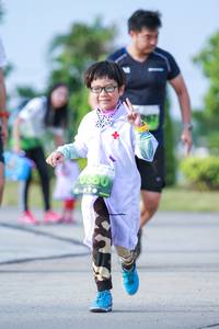 BIB: 
                            <button type="button" onclick="openModal(3689894)" class="btn btn-primary btn-sm float-right btn-popup" data-toggle="modal" data-target=".modal-high-quality">
                        <i class="fas fa-shopping-cart"></i> Add to Cart
                    </button>
                                            <button type="button" onclick="isThisMe(3689894, true)" class="btn btn-success btn-sm float-right btn-popup btn-isme hidden" data-toggle="tooltip" data-placement="bottom" title="นี่คือรูปของคุณใช่ไหม คลิกที่นี่เพื่อเอาเข้าอัลบั้ม">
                        <i class="fas fa-plus"></i> Add to album
                    </button>
                    <button type="button" onclick="isThisMe(3689894, false)" class="btn btn-warning btn-sm float-right btn-popup btn-isnotme hidden">
                        <i class="fas fa-ban"></i> Remove from album
                    </button>