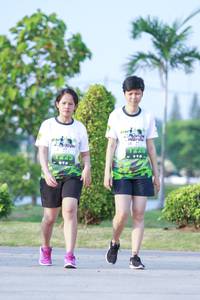 BIB: 
                            <button type="button" onclick="openModal(3668885)" class="btn btn-primary btn-sm float-right btn-popup" data-toggle="modal" data-target=".modal-high-quality">
                        <i class="fas fa-shopping-cart"></i> Add to Cart
                    </button>
                                            <button type="button" onclick="isThisMe(3668885, true)" class="btn btn-success btn-sm float-right btn-popup btn-isme hidden" data-toggle="tooltip" data-placement="bottom" title="นี่คือรูปของคุณใช่ไหม คลิกที่นี่เพื่อเอาเข้าอัลบั้ม">
                        <i class="fas fa-plus"></i> Add to album
                    </button>
                    <button type="button" onclick="isThisMe(3668885, false)" class="btn btn-warning btn-sm float-right btn-popup btn-isnotme hidden">
                        <i class="fas fa-ban"></i> Remove from album
                    </button>