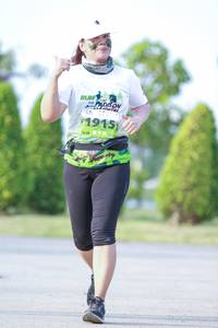 BIB: 1915
                            <button type="button" onclick="openModal(3687213)" class="btn btn-primary btn-sm float-right btn-popup" data-toggle="modal" data-target=".modal-high-quality">
                        <i class="fas fa-shopping-cart"></i> Add to Cart
                    </button>
                                            <button type="button" onclick="isThisMe(3687213, true)" class="btn btn-success btn-sm float-right btn-popup btn-isme hidden" data-toggle="tooltip" data-placement="bottom" title="นี่คือรูปของคุณใช่ไหม คลิกที่นี่เพื่อเอาเข้าอัลบั้ม">
                        <i class="fas fa-plus"></i> Add to album
                    </button>
                    <button type="button" onclick="isThisMe(3687213, false)" class="btn btn-warning btn-sm float-right btn-popup btn-isnotme hidden">
                        <i class="fas fa-ban"></i> Remove from album
                    </button>