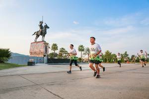 BIB: 
                            <button type="button" onclick="openModal(3814185)" class="btn btn-primary btn-sm float-right btn-popup" data-toggle="modal" data-target=".modal-high-quality">
                        <i class="fas fa-shopping-cart"></i> Add to Cart
                    </button>
                                            <button type="button" onclick="isThisMe(3814185, true)" class="btn btn-success btn-sm float-right btn-popup btn-isme hidden" data-toggle="tooltip" data-placement="bottom" title="นี่คือรูปของคุณใช่ไหม คลิกที่นี่เพื่อเอาเข้าอัลบั้ม">
                        <i class="fas fa-plus"></i> Add to album
                    </button>
                    <button type="button" onclick="isThisMe(3814185, false)" class="btn btn-warning btn-sm float-right btn-popup btn-isnotme hidden">
                        <i class="fas fa-ban"></i> Remove from album
                    </button>