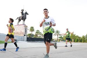 BIB: 
                            <button type="button" onclick="openModal(3657465)" class="btn btn-primary btn-sm float-right btn-popup" data-toggle="modal" data-target=".modal-high-quality">
                        <i class="fas fa-shopping-cart"></i> Add to Cart
                    </button>
                                            <button type="button" onclick="isThisMe(3657465, true)" class="btn btn-success btn-sm float-right btn-popup btn-isme hidden" data-toggle="tooltip" data-placement="bottom" title="นี่คือรูปของคุณใช่ไหม คลิกที่นี่เพื่อเอาเข้าอัลบั้ม">
                        <i class="fas fa-plus"></i> Add to album
                    </button>
                    <button type="button" onclick="isThisMe(3657465, false)" class="btn btn-warning btn-sm float-right btn-popup btn-isnotme hidden">
                        <i class="fas fa-ban"></i> Remove from album
                    </button>