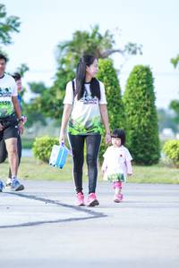 BIB: 159
                            <button type="button" onclick="openModal(3689980)" class="btn btn-primary btn-sm float-right btn-popup" data-toggle="modal" data-target=".modal-high-quality">
                        <i class="fas fa-shopping-cart"></i> Add to Cart
                    </button>
                                            <button type="button" onclick="isThisMe(3689980, true)" class="btn btn-success btn-sm float-right btn-popup btn-isme hidden" data-toggle="tooltip" data-placement="bottom" title="นี่คือรูปของคุณใช่ไหม คลิกที่นี่เพื่อเอาเข้าอัลบั้ม">
                        <i class="fas fa-plus"></i> Add to album
                    </button>
                    <button type="button" onclick="isThisMe(3689980, false)" class="btn btn-warning btn-sm float-right btn-popup btn-isnotme hidden">
                        <i class="fas fa-ban"></i> Remove from album
                    </button>