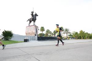 BIB: 
                            <button type="button" onclick="openModal(3657243)" class="btn btn-primary btn-sm float-right btn-popup" data-toggle="modal" data-target=".modal-high-quality">
                        <i class="fas fa-shopping-cart"></i> Add to Cart
                    </button>
                                            <button type="button" onclick="isThisMe(3657243, true)" class="btn btn-success btn-sm float-right btn-popup btn-isme hidden" data-toggle="tooltip" data-placement="bottom" title="นี่คือรูปของคุณใช่ไหม คลิกที่นี่เพื่อเอาเข้าอัลบั้ม">
                        <i class="fas fa-plus"></i> Add to album
                    </button>
                    <button type="button" onclick="isThisMe(3657243, false)" class="btn btn-warning btn-sm float-right btn-popup btn-isnotme hidden">
                        <i class="fas fa-ban"></i> Remove from album
                    </button>