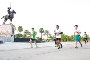 BIB: 
                            <button type="button" onclick="openModal(3657757)" class="btn btn-primary btn-sm float-right btn-popup" data-toggle="modal" data-target=".modal-high-quality">
                        <i class="fas fa-shopping-cart"></i> Add to Cart
                    </button>
                                            <button type="button" onclick="isThisMe(3657757, true)" class="btn btn-success btn-sm float-right btn-popup btn-isme hidden" data-toggle="tooltip" data-placement="bottom" title="นี่คือรูปของคุณใช่ไหม คลิกที่นี่เพื่อเอาเข้าอัลบั้ม">
                        <i class="fas fa-plus"></i> Add to album
                    </button>
                    <button type="button" onclick="isThisMe(3657757, false)" class="btn btn-warning btn-sm float-right btn-popup btn-isnotme hidden">
                        <i class="fas fa-ban"></i> Remove from album
                    </button>