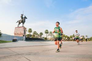 BIB: 562
                            <button type="button" onclick="openModal(3814418)" class="btn btn-primary btn-sm float-right btn-popup" data-toggle="modal" data-target=".modal-high-quality">
                        <i class="fas fa-shopping-cart"></i> Add to Cart
                    </button>
                                            <button type="button" onclick="isThisMe(3814418, true)" class="btn btn-success btn-sm float-right btn-popup btn-isme hidden" data-toggle="tooltip" data-placement="bottom" title="นี่คือรูปของคุณใช่ไหม คลิกที่นี่เพื่อเอาเข้าอัลบั้ม">
                        <i class="fas fa-plus"></i> Add to album
                    </button>
                    <button type="button" onclick="isThisMe(3814418, false)" class="btn btn-warning btn-sm float-right btn-popup btn-isnotme hidden">
                        <i class="fas fa-ban"></i> Remove from album
                    </button>