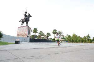 BIB: 
                            <button type="button" onclick="openModal(3657198)" class="btn btn-primary btn-sm float-right btn-popup" data-toggle="modal" data-target=".modal-high-quality">
                        <i class="fas fa-shopping-cart"></i> Add to Cart
                    </button>
                                            <button type="button" onclick="isThisMe(3657198, true)" class="btn btn-success btn-sm float-right btn-popup btn-isme hidden" data-toggle="tooltip" data-placement="bottom" title="นี่คือรูปของคุณใช่ไหม คลิกที่นี่เพื่อเอาเข้าอัลบั้ม">
                        <i class="fas fa-plus"></i> Add to album
                    </button>
                    <button type="button" onclick="isThisMe(3657198, false)" class="btn btn-warning btn-sm float-right btn-popup btn-isnotme hidden">
                        <i class="fas fa-ban"></i> Remove from album
                    </button>