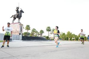 BIB: 
                            <button type="button" onclick="openModal(3657617)" class="btn btn-primary btn-sm float-right btn-popup" data-toggle="modal" data-target=".modal-high-quality">
                        <i class="fas fa-shopping-cart"></i> Add to Cart
                    </button>
                                            <button type="button" onclick="isThisMe(3657617, true)" class="btn btn-success btn-sm float-right btn-popup btn-isme hidden" data-toggle="tooltip" data-placement="bottom" title="นี่คือรูปของคุณใช่ไหม คลิกที่นี่เพื่อเอาเข้าอัลบั้ม">
                        <i class="fas fa-plus"></i> Add to album
                    </button>
                    <button type="button" onclick="isThisMe(3657617, false)" class="btn btn-warning btn-sm float-right btn-popup btn-isnotme hidden">
                        <i class="fas fa-ban"></i> Remove from album
                    </button>