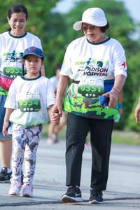 BIB: 
                            <button type="button" onclick="openModal(3687954)" class="btn btn-primary btn-sm float-right btn-popup" data-toggle="modal" data-target=".modal-high-quality">
                        <i class="fas fa-shopping-cart"></i> Add to Cart
                    </button>
                                            <button type="button" onclick="isThisMe(3687954, true)" class="btn btn-success btn-sm float-right btn-popup btn-isme hidden" data-toggle="tooltip" data-placement="bottom" title="นี่คือรูปของคุณใช่ไหม คลิกที่นี่เพื่อเอาเข้าอัลบั้ม">
                        <i class="fas fa-plus"></i> Add to album
                    </button>
                    <button type="button" onclick="isThisMe(3687954, false)" class="btn btn-warning btn-sm float-right btn-popup btn-isnotme hidden">
                        <i class="fas fa-ban"></i> Remove from album
                    </button>