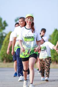 BIB: 583
                            <button type="button" onclick="openModal(3683997)" class="btn btn-primary btn-sm float-right btn-popup" data-toggle="modal" data-target=".modal-high-quality">
                        <i class="fas fa-shopping-cart"></i> Add to Cart
                    </button>
                                            <button type="button" onclick="isThisMe(3683997, true)" class="btn btn-success btn-sm float-right btn-popup btn-isme hidden" data-toggle="tooltip" data-placement="bottom" title="นี่คือรูปของคุณใช่ไหม คลิกที่นี่เพื่อเอาเข้าอัลบั้ม">
                        <i class="fas fa-plus"></i> Add to album
                    </button>
                    <button type="button" onclick="isThisMe(3683997, false)" class="btn btn-warning btn-sm float-right btn-popup btn-isnotme hidden">
                        <i class="fas fa-ban"></i> Remove from album
                    </button>