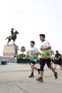 BIB: 
                            <button type="button" onclick="openModal(3658958)" class="btn btn-primary btn-sm float-right btn-popup" data-toggle="modal" data-target=".modal-high-quality">
                        <i class="fas fa-shopping-cart"></i> Add to Cart
                    </button>
                                            <button type="button" onclick="isThisMe(3658958, true)" class="btn btn-success btn-sm float-right btn-popup btn-isme hidden" data-toggle="tooltip" data-placement="bottom" title="นี่คือรูปของคุณใช่ไหม คลิกที่นี่เพื่อเอาเข้าอัลบั้ม">
                        <i class="fas fa-plus"></i> Add to album
                    </button>
                    <button type="button" onclick="isThisMe(3658958, false)" class="btn btn-warning btn-sm float-right btn-popup btn-isnotme hidden">
                        <i class="fas fa-ban"></i> Remove from album
                    </button>