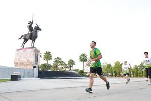 BIB: 
                            <button type="button" onclick="openModal(3657527)" class="btn btn-primary btn-sm float-right btn-popup" data-toggle="modal" data-target=".modal-high-quality">
                        <i class="fas fa-shopping-cart"></i> Add to Cart
                    </button>
                                            <button type="button" onclick="isThisMe(3657527, true)" class="btn btn-success btn-sm float-right btn-popup btn-isme hidden" data-toggle="tooltip" data-placement="bottom" title="นี่คือรูปของคุณใช่ไหม คลิกที่นี่เพื่อเอาเข้าอัลบั้ม">
                        <i class="fas fa-plus"></i> Add to album
                    </button>
                    <button type="button" onclick="isThisMe(3657527, false)" class="btn btn-warning btn-sm float-right btn-popup btn-isnotme hidden">
                        <i class="fas fa-ban"></i> Remove from album
                    </button>