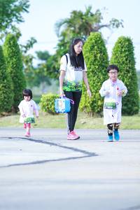 BIB: 
                            <button type="button" onclick="openModal(3689637)" class="btn btn-primary btn-sm float-right btn-popup" data-toggle="modal" data-target=".modal-high-quality">
                        <i class="fas fa-shopping-cart"></i> Add to Cart
                    </button>
                                            <button type="button" onclick="isThisMe(3689637, true)" class="btn btn-success btn-sm float-right btn-popup btn-isme hidden" data-toggle="tooltip" data-placement="bottom" title="นี่คือรูปของคุณใช่ไหม คลิกที่นี่เพื่อเอาเข้าอัลบั้ม">
                        <i class="fas fa-plus"></i> Add to album
                    </button>
                    <button type="button" onclick="isThisMe(3689637, false)" class="btn btn-warning btn-sm float-right btn-popup btn-isnotme hidden">
                        <i class="fas fa-ban"></i> Remove from album
                    </button>