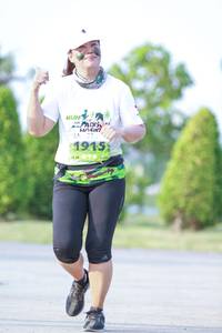 BIB: 1915
                            <button type="button" onclick="openModal(3687192)" class="btn btn-primary btn-sm float-right btn-popup" data-toggle="modal" data-target=".modal-high-quality">
                        <i class="fas fa-shopping-cart"></i> Add to Cart
                    </button>
                                            <button type="button" onclick="isThisMe(3687192, true)" class="btn btn-success btn-sm float-right btn-popup btn-isme hidden" data-toggle="tooltip" data-placement="bottom" title="นี่คือรูปของคุณใช่ไหม คลิกที่นี่เพื่อเอาเข้าอัลบั้ม">
                        <i class="fas fa-plus"></i> Add to album
                    </button>
                    <button type="button" onclick="isThisMe(3687192, false)" class="btn btn-warning btn-sm float-right btn-popup btn-isnotme hidden">
                        <i class="fas fa-ban"></i> Remove from album
                    </button>