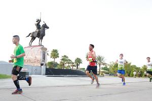 BIB: 
                            <button type="button" onclick="openModal(3657421)" class="btn btn-primary btn-sm float-right btn-popup" data-toggle="modal" data-target=".modal-high-quality">
                        <i class="fas fa-shopping-cart"></i> Add to Cart
                    </button>
                                            <button type="button" onclick="isThisMe(3657421, true)" class="btn btn-success btn-sm float-right btn-popup btn-isme hidden" data-toggle="tooltip" data-placement="bottom" title="นี่คือรูปของคุณใช่ไหม คลิกที่นี่เพื่อเอาเข้าอัลบั้ม">
                        <i class="fas fa-plus"></i> Add to album
                    </button>
                    <button type="button" onclick="isThisMe(3657421, false)" class="btn btn-warning btn-sm float-right btn-popup btn-isnotme hidden">
                        <i class="fas fa-ban"></i> Remove from album
                    </button>