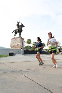 BIB: 
                            <button type="button" onclick="openModal(3658545)" class="btn btn-primary btn-sm float-right btn-popup" data-toggle="modal" data-target=".modal-high-quality">
                        <i class="fas fa-shopping-cart"></i> Add to Cart
                    </button>
                                            <button type="button" onclick="isThisMe(3658545, true)" class="btn btn-success btn-sm float-right btn-popup btn-isme hidden" data-toggle="tooltip" data-placement="bottom" title="นี่คือรูปของคุณใช่ไหม คลิกที่นี่เพื่อเอาเข้าอัลบั้ม">
                        <i class="fas fa-plus"></i> Add to album
                    </button>
                    <button type="button" onclick="isThisMe(3658545, false)" class="btn btn-warning btn-sm float-right btn-popup btn-isnotme hidden">
                        <i class="fas fa-ban"></i> Remove from album
                    </button>