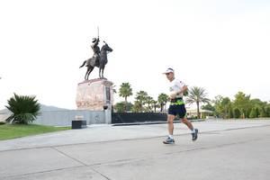 BIB: 
                            <button type="button" onclick="openModal(3657239)" class="btn btn-primary btn-sm float-right btn-popup" data-toggle="modal" data-target=".modal-high-quality">
                        <i class="fas fa-shopping-cart"></i> Add to Cart
                    </button>
                                            <button type="button" onclick="isThisMe(3657239, true)" class="btn btn-success btn-sm float-right btn-popup btn-isme hidden" data-toggle="tooltip" data-placement="bottom" title="นี่คือรูปของคุณใช่ไหม คลิกที่นี่เพื่อเอาเข้าอัลบั้ม">
                        <i class="fas fa-plus"></i> Add to album
                    </button>
                    <button type="button" onclick="isThisMe(3657239, false)" class="btn btn-warning btn-sm float-right btn-popup btn-isnotme hidden">
                        <i class="fas fa-ban"></i> Remove from album
                    </button>