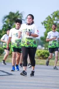 BIB: 1696
                            <button type="button" onclick="openModal(3669738)" class="btn btn-primary btn-sm float-right btn-popup" data-toggle="modal" data-target=".modal-high-quality">
                        <i class="fas fa-shopping-cart"></i> Add to Cart
                    </button>
                                            <button type="button" onclick="isThisMe(3669738, true)" class="btn btn-success btn-sm float-right btn-popup btn-isme hidden" data-toggle="tooltip" data-placement="bottom" title="นี่คือรูปของคุณใช่ไหม คลิกที่นี่เพื่อเอาเข้าอัลบั้ม">
                        <i class="fas fa-plus"></i> Add to album
                    </button>
                    <button type="button" onclick="isThisMe(3669738, false)" class="btn btn-warning btn-sm float-right btn-popup btn-isnotme hidden">
                        <i class="fas fa-ban"></i> Remove from album
                    </button>