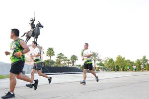 BIB: 
                            <button type="button" onclick="openModal(3657749)" class="btn btn-primary btn-sm float-right btn-popup" data-toggle="modal" data-target=".modal-high-quality">
                        <i class="fas fa-shopping-cart"></i> Add to Cart
                    </button>
                                            <button type="button" onclick="isThisMe(3657749, true)" class="btn btn-success btn-sm float-right btn-popup btn-isme hidden" data-toggle="tooltip" data-placement="bottom" title="นี่คือรูปของคุณใช่ไหม คลิกที่นี่เพื่อเอาเข้าอัลบั้ม">
                        <i class="fas fa-plus"></i> Add to album
                    </button>
                    <button type="button" onclick="isThisMe(3657749, false)" class="btn btn-warning btn-sm float-right btn-popup btn-isnotme hidden">
                        <i class="fas fa-ban"></i> Remove from album
                    </button>